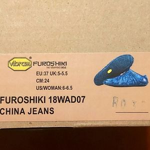 Vibram Furoshiki size 6.5 The wrapping sole